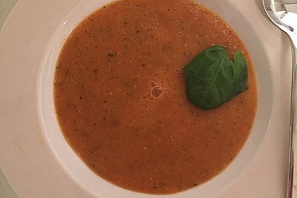 Low carb Tomaten-Basilikum-Suppe 12