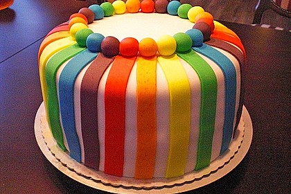 Regenbogentorte 1