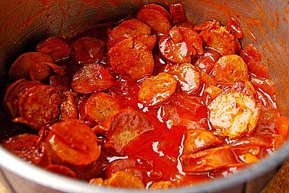 Bratwurstgulasch mit Bier 8