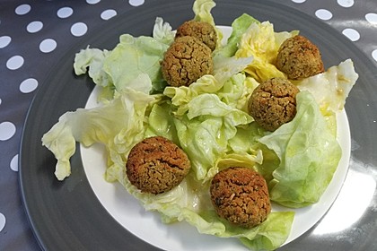 Schnelle Falafel aus Kichererbsenmehl 9