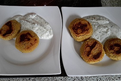 Schnelle Falafel aus Kichererbsenmehl 10