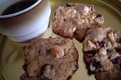 Cranberry White Chocolate Cookies 33