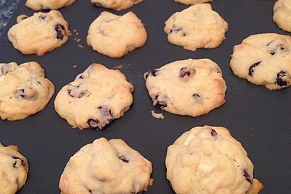 Cranberry White Chocolate Cookies 45