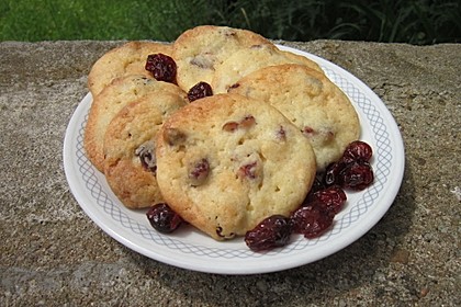 Cranberry White Chocolate Cookies 17