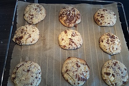 Cranberry White Chocolate Cookies 27