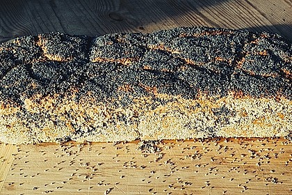 Amaranth-Hirse-Dinkel-Brot 11