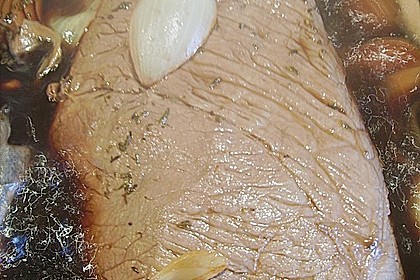 Rinderbraten in dunkler Biersauce 11