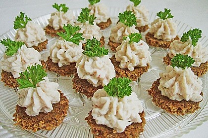 Cracker mit Räucherforellen - Mousse 2