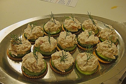 Cracker mit Räucherforellen - Mousse 13
