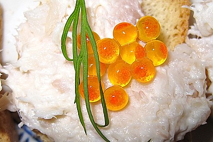 Cracker mit Räucherforellen - Mousse 10