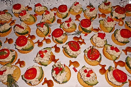 Cracker mit Räucherforellen - Mousse 5