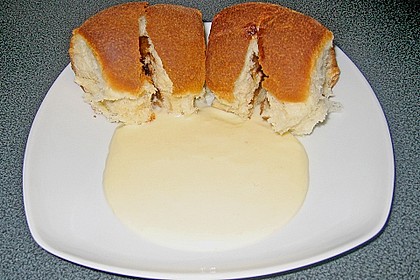 Kärnter Buchteln mit Pflaumenmus 20