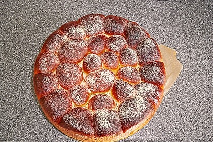 Kärnter Buchteln mit Pflaumenmus 52