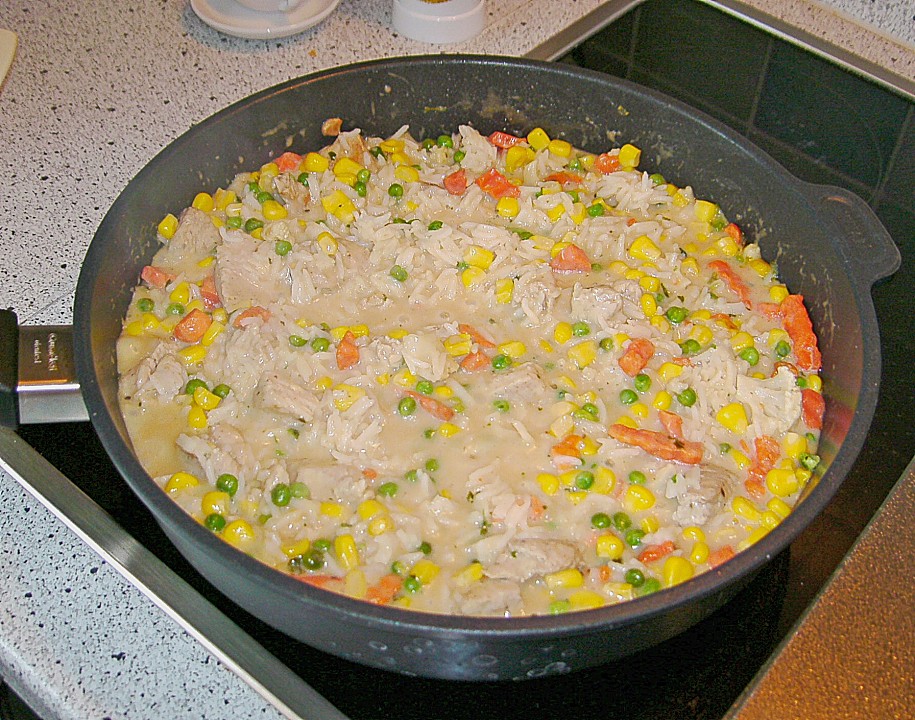 Reispfanne mit Pute und Gemüse in Sahnesoße (Rezept mit Bild) | Chefkoch.de