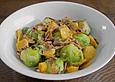 Rosenkohlpfanne mit Speck