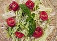 Eisbergsalat mit super leckerem Dressing