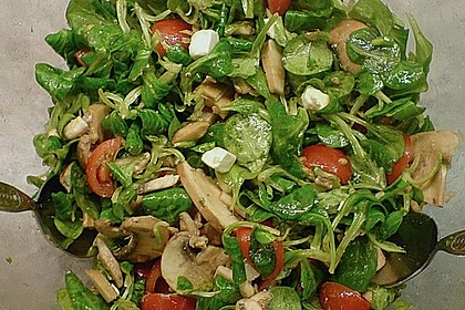 Feldsalat mit Parmesank&auml;se