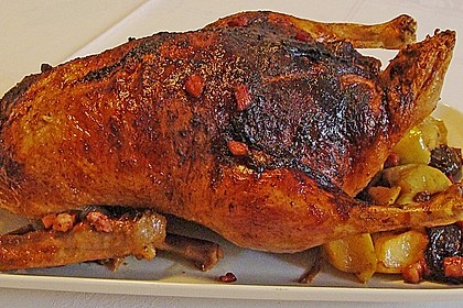 Ente mit Äpfeln, Backpflaumen und Speck 5