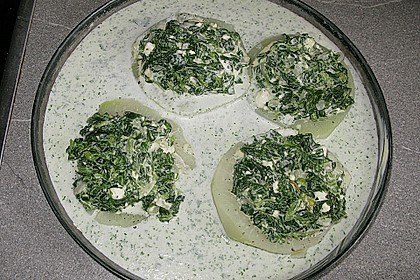 Kohlrabi gefüllt mit Spinat, Schafskäse und Schalotten 21