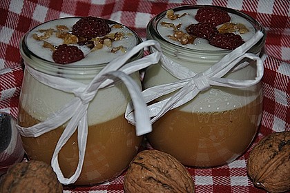 Leichtes Schichtdessert mit Apfelmus und Joghurt 11