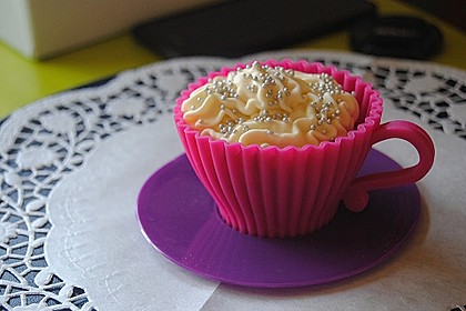 Banana-Split-Cupcakes 23