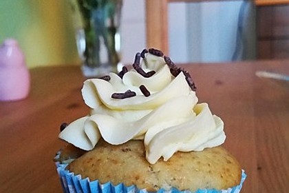Banana-Split-Cupcakes 30