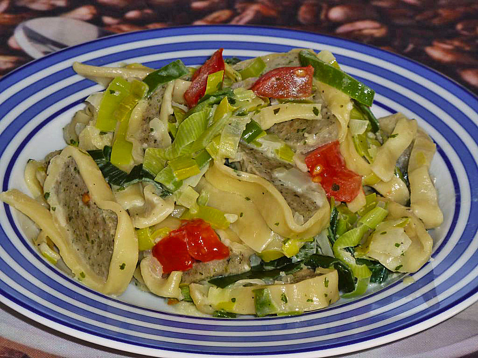 Maultaschen in Lauch-Sahne (Rezept mit Bild) von Taschoeton | Chefkoch.de