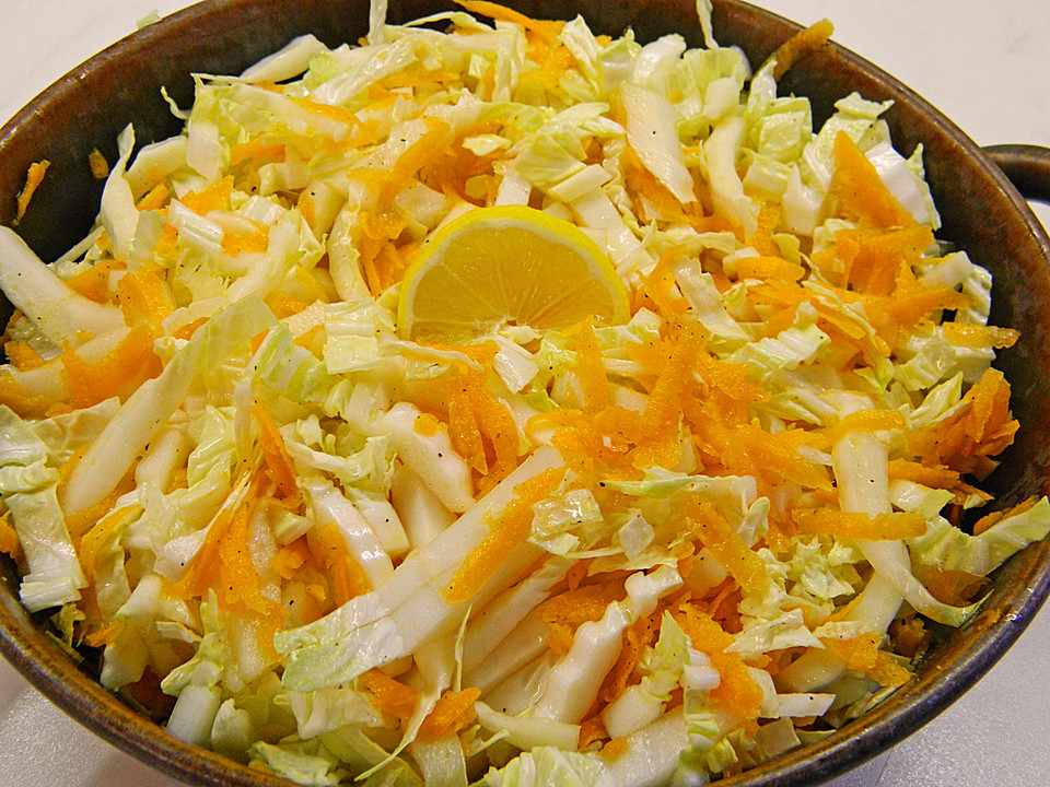 Chinakohl-Karotten Salat (Rezept mit Bild) von lala007lila | Chefkoch.de
