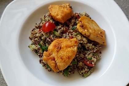 Quinoa Powersalat mit Tomaten und Avocado 33