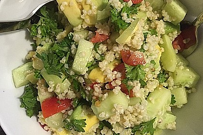 Quinoa Powersalat mit Tomaten und Avocado 31