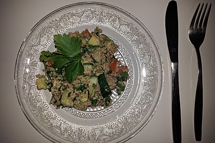 Quinoa Powersalat mit Tomaten und Avocado 34