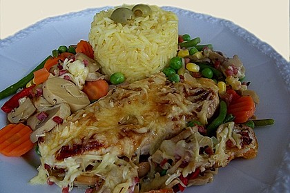 &Uuml;berbackenes H&auml;hnchenfilet auf Rosenkohl 1
