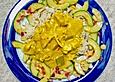 Thaifisch mit Currysauce und Gurkensalat