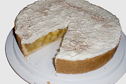 Apfelkuchen mit Zimt - Sahnehaube 11