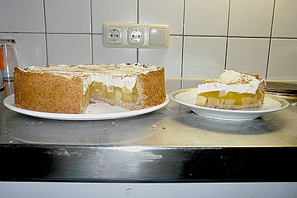 Apfelkuchen mit Zimt - Sahnehaube 34