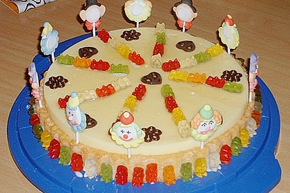 Gummibären Torte 9