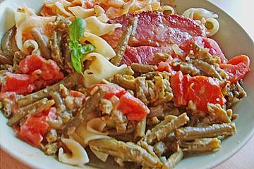 Kasseler mit Bohnen - Tomatensoße