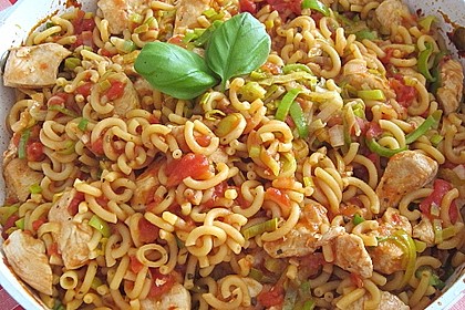 Hähnchenpfanne mit Nudeln 2