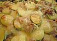 Kartoffelgratin mit Zucchini und Hackfleisch