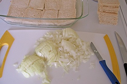 Brotauflauf mit Hackfleisch und Mozzarella 3