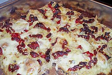 Brotauflauf mit Hackfleisch und Mozzarella