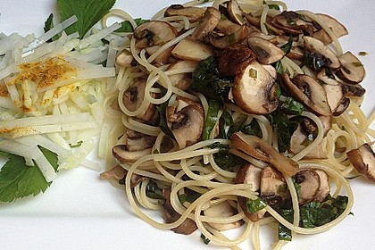 Bärlauch - Spaghetti mit Champignons 9