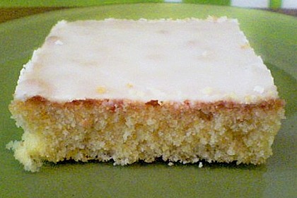 Schneller Zitronenkuchen auf dem Blech 39