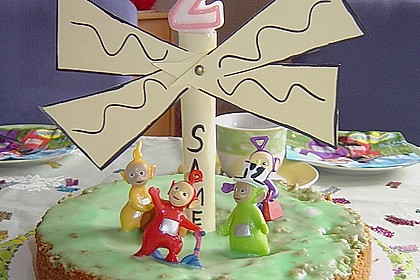 Schneller Zitronenkuchen auf dem Blech 30