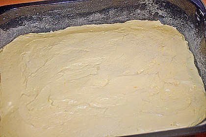 Schneller Zitronenkuchen auf dem Blech 57
