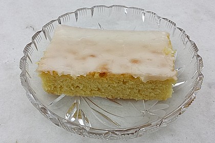 Schneller Zitronenkuchen auf dem Blech 32