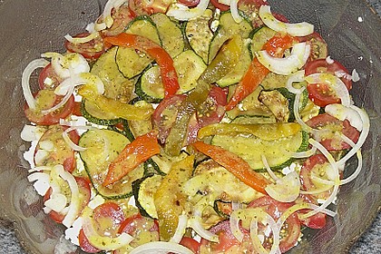 Mediterraner Schichtsalat 5