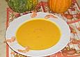 K&uuml;rbissuppe mit Ingwer und Kokosmilch