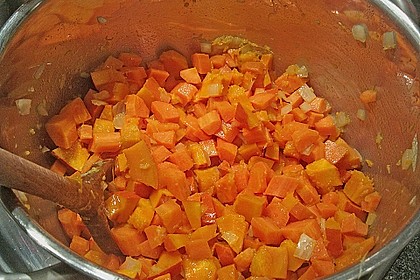 Kürbissuppe mit Ingwer und Kokosmilch 159
