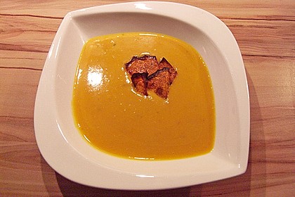 Kürbissuppe mit Ingwer und Kokosmilch 85